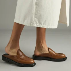 PIERRE HARDY JOHN MULE Cognac Clearance
