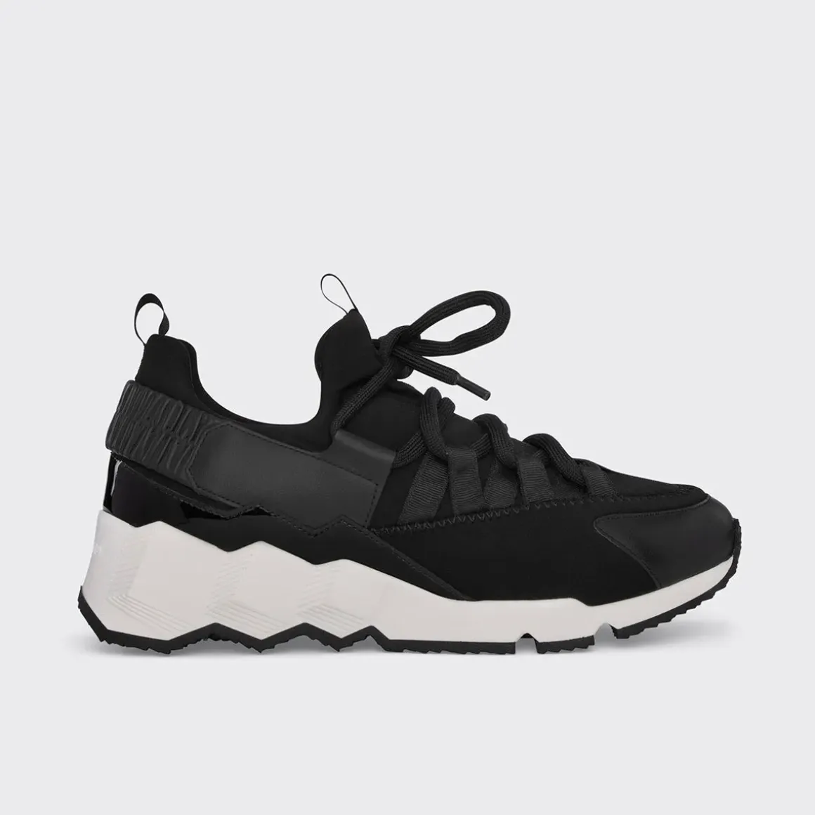 PIERRE HARDY TREK COMET SNEAKERS Black,white New